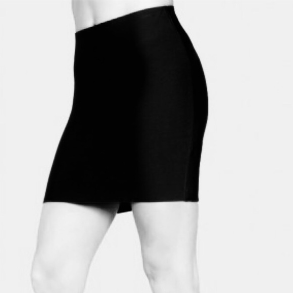 COPY - WOW COUTURE BANDAGE MINI SKIRT SZ S/ WAS $49 - Picture 7 of 8